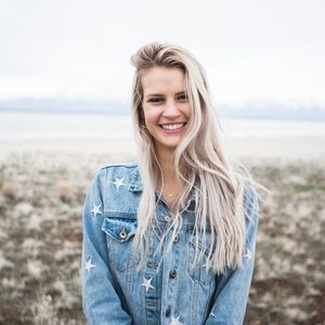 Meet your Posher, Annie